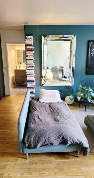 Lovely Artist Appartment Paris Luaran gambar